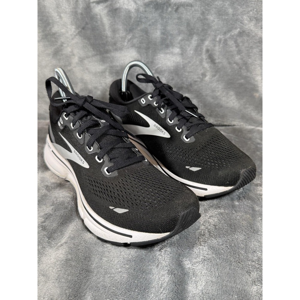 Brooks Ghost 15 Shoes Womens Size 9 Black White Running Sneakers 1203801B012